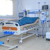 Lit avec matelas anti escarre